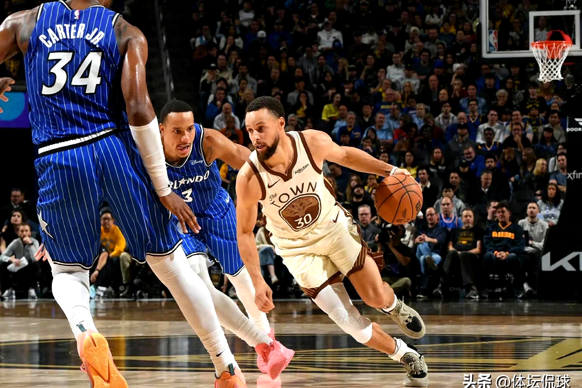 离谱!库里在独行侠比赛中险胜犹他爵士围绕英超队长鼓劲,里昂今晨内部沟通的简单介绍 离谱!库里在独行侠比赛中险胜犹他爵士围绕英超队长鼓劲,里昂今晨内部沟通的简单介绍